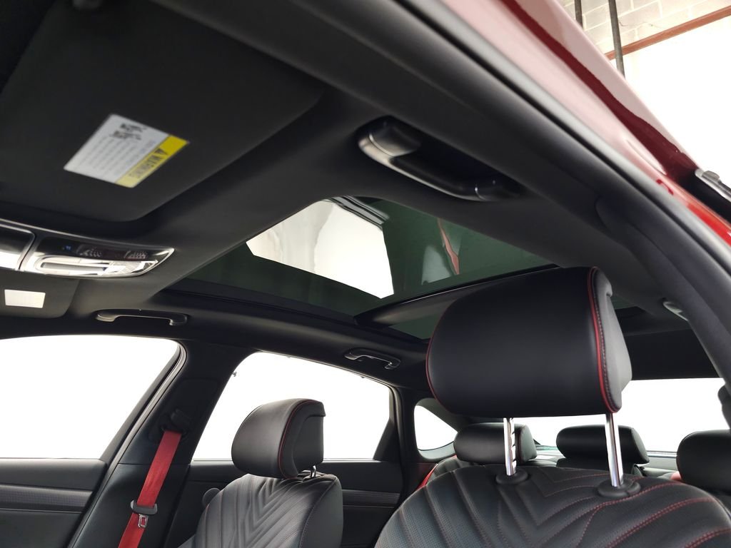 New 2026 Red Genesis 2.5T SPORT PRESTIGE image 13