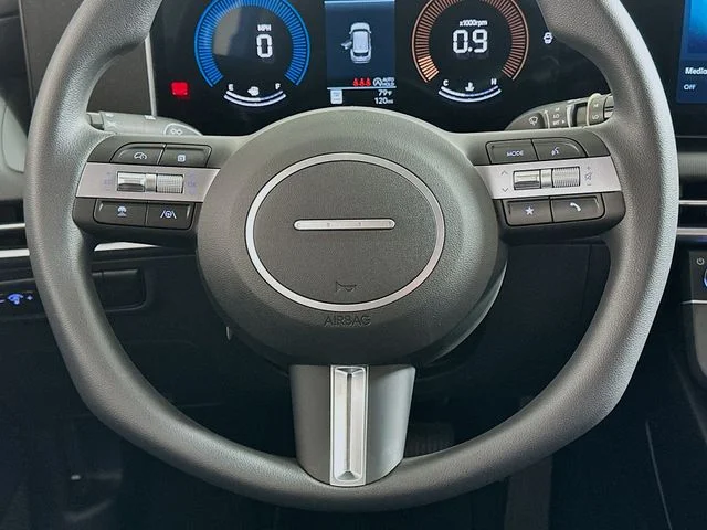 New 2026 Hyundai TUCSON SE