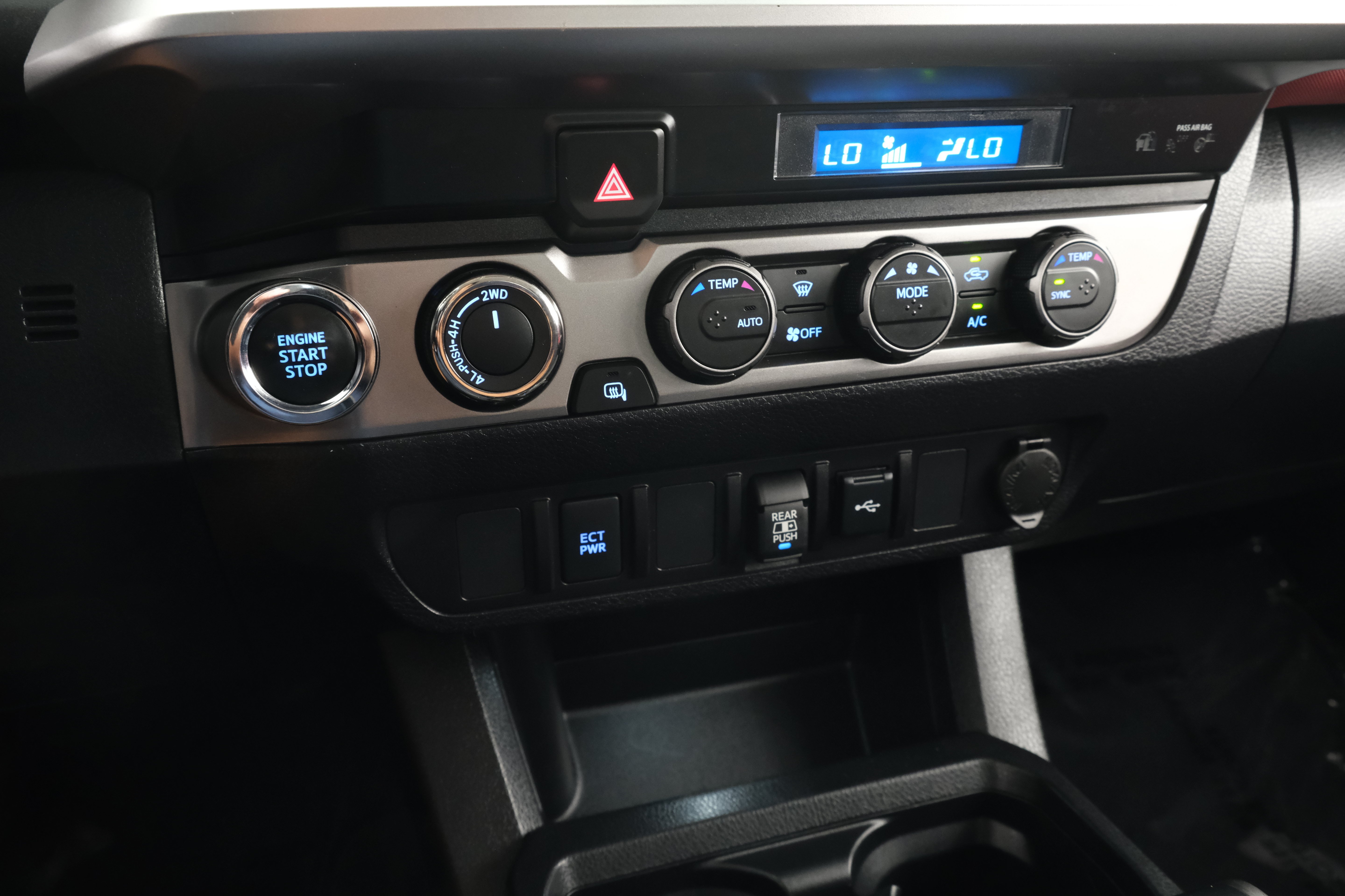 2023 Toyota Tacoma SR5 - Photo 22