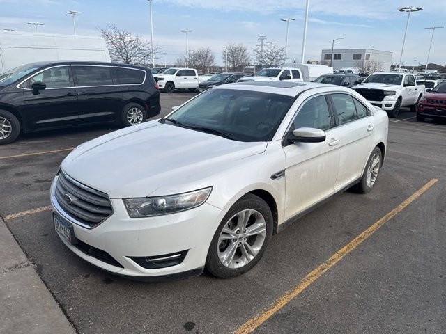 Used 2013 Ford Taurus SEL with VIN 1FAHP2H80DG111641 for sale in Shakopee, Minnesota