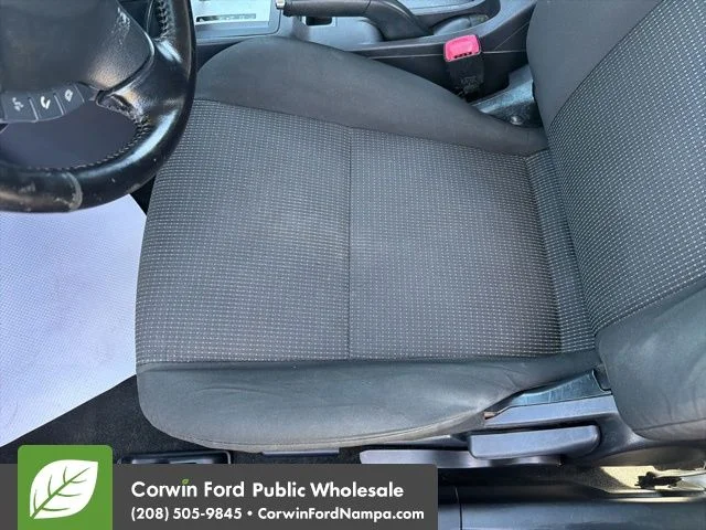 Used 2011 Gray Mitsubishi ES image 24