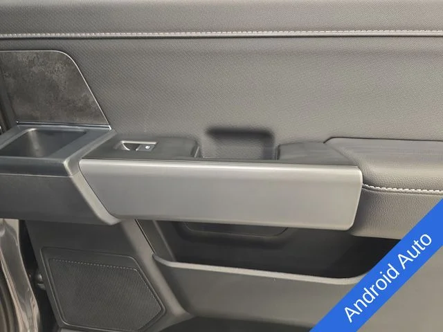 New 2026 Carbonized Gray Metallic Ford XLT image 15