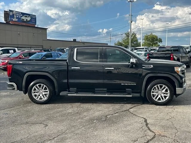 Used 2019 Black GMC SLT image 14