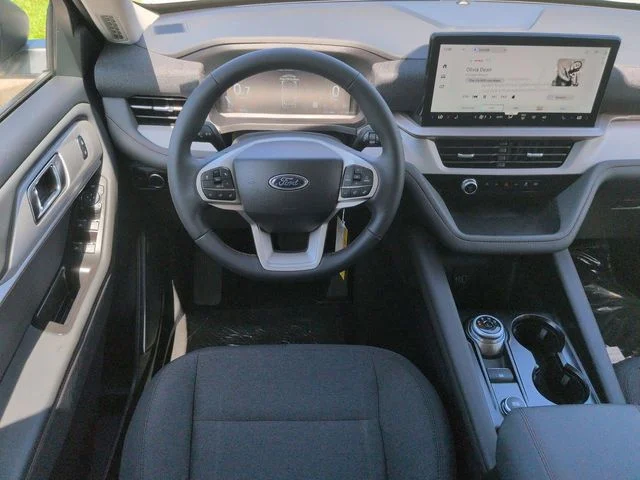 New 2026 Star White Metallic Tri-Coat Ford Active image 19