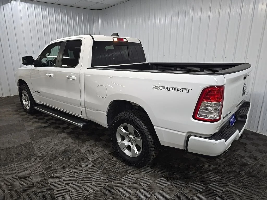 Used 2021 White Ram Big Horn/Lone Star image 9