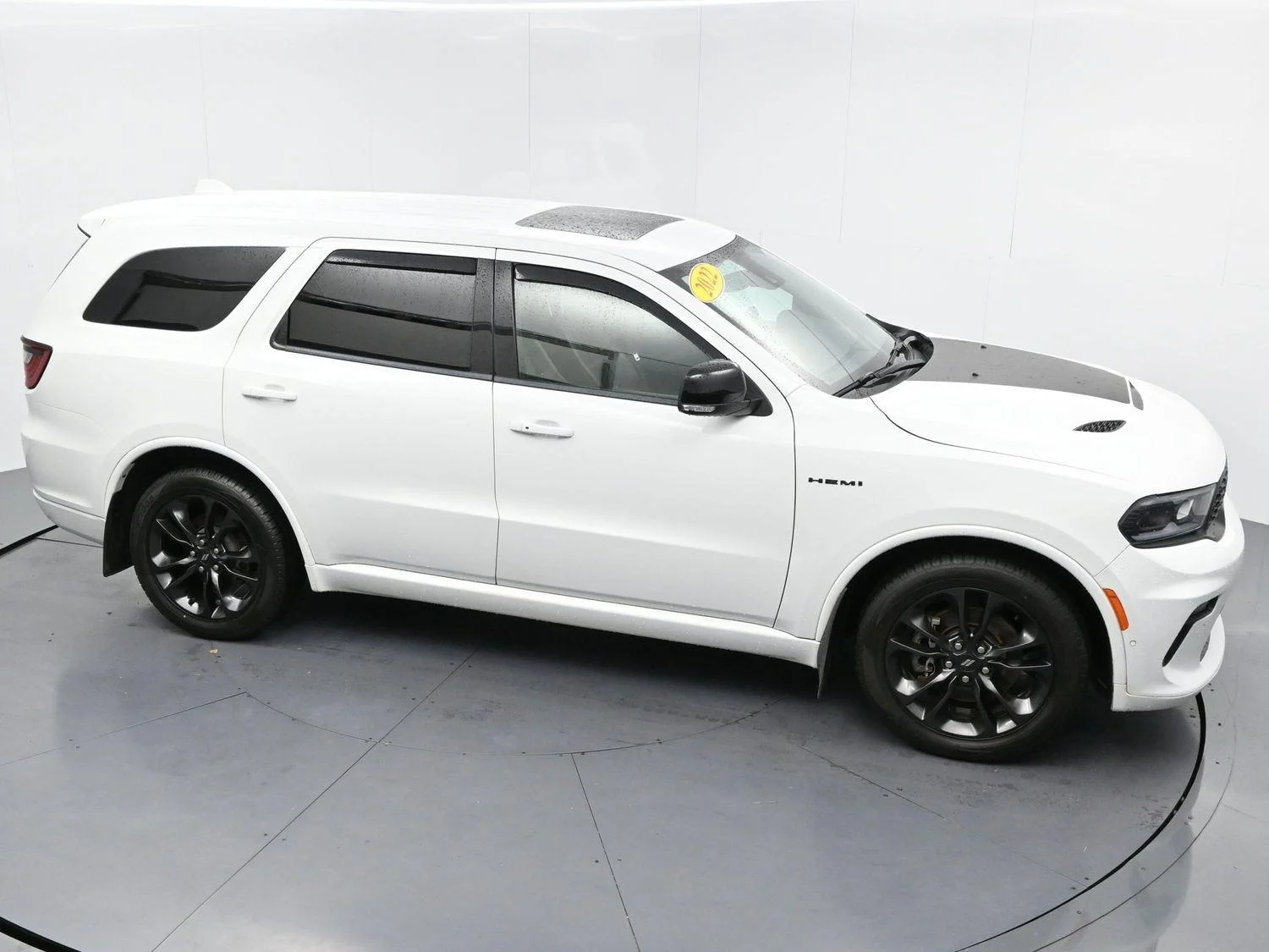 Used 2022 White Knuckle Clearcoat Dodge R/T Plus image 44