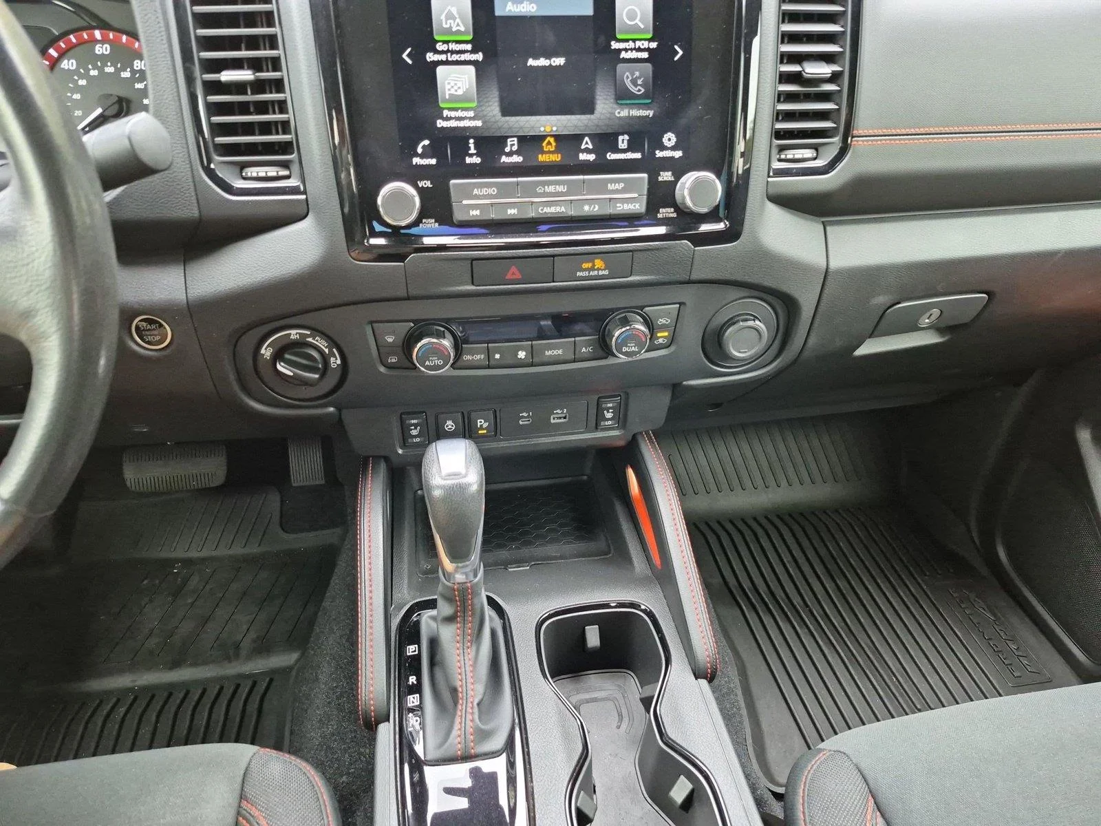 Used 2022 Boulder Grey Pearl Nissan PRO-4X image 26
