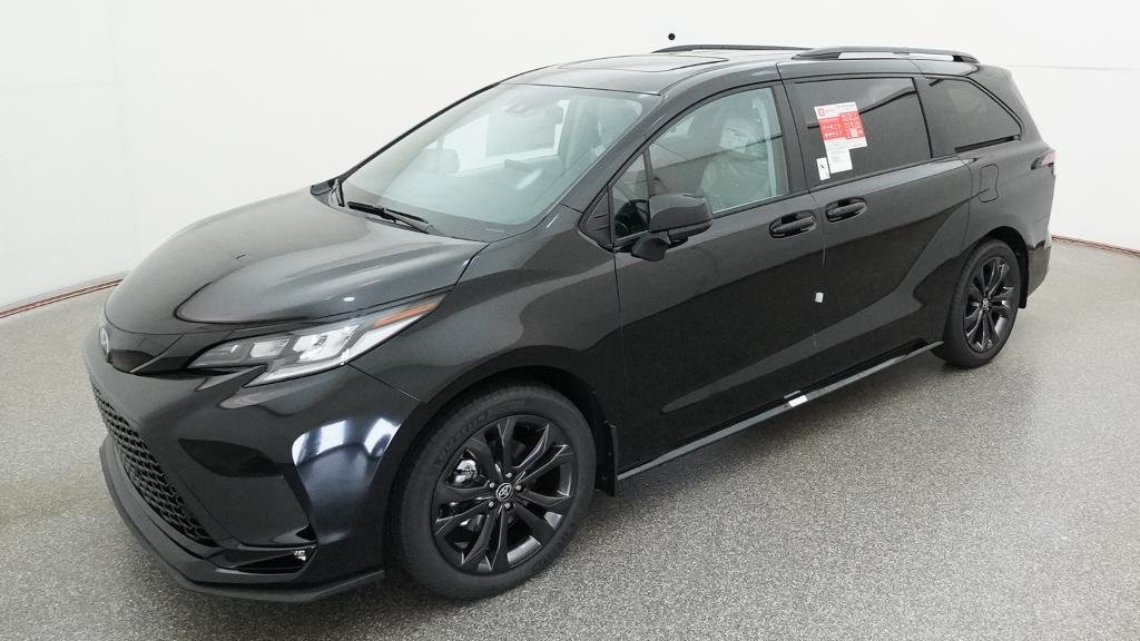 2026 Toyota Sienna XSE