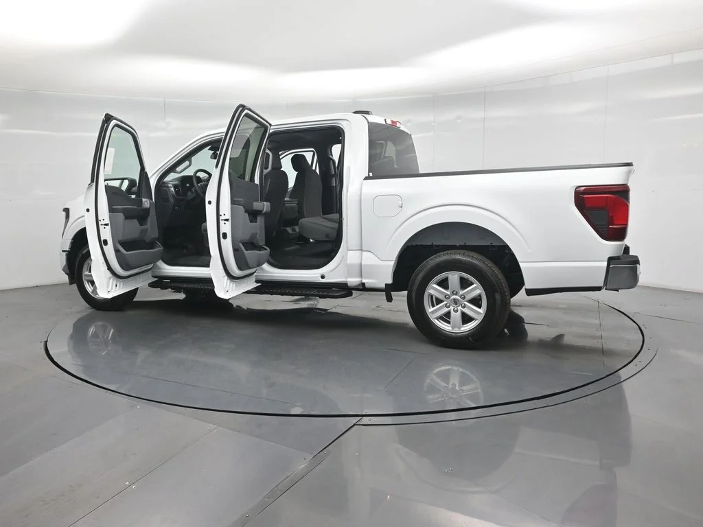New 2026 White Ford XL image 29