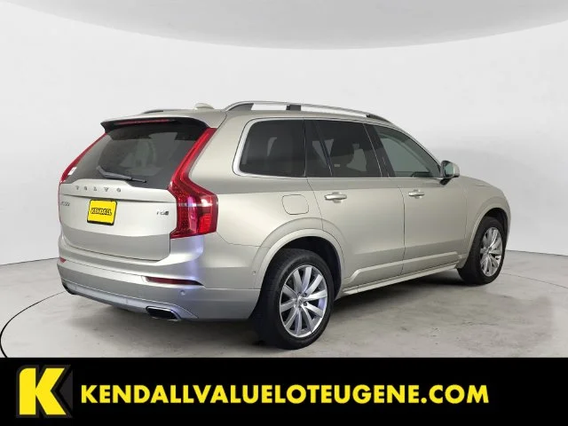 Used 2016 Gold Volvo T6 Momentum image 5