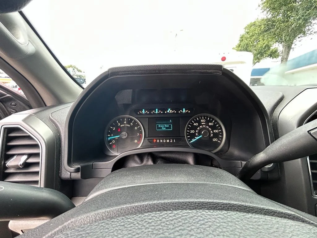 Used 2018 Magnetic Ford XLT image 39