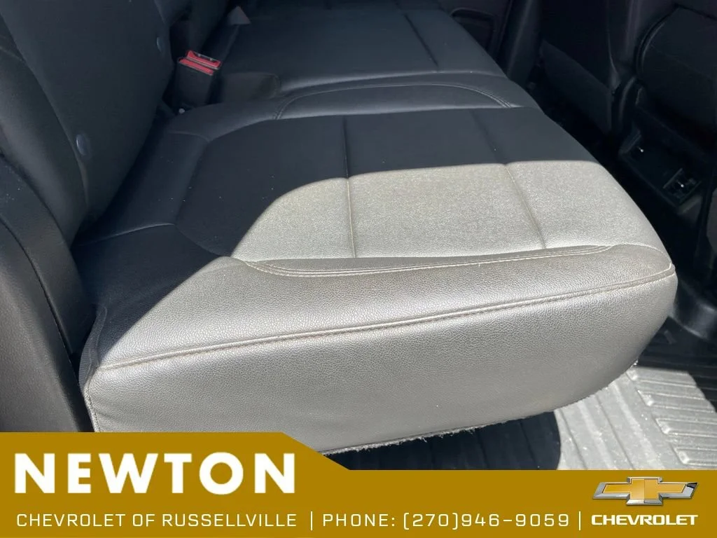 Used 2021 SUMMIT WHITE GMC 4WD CREW 159 image 26