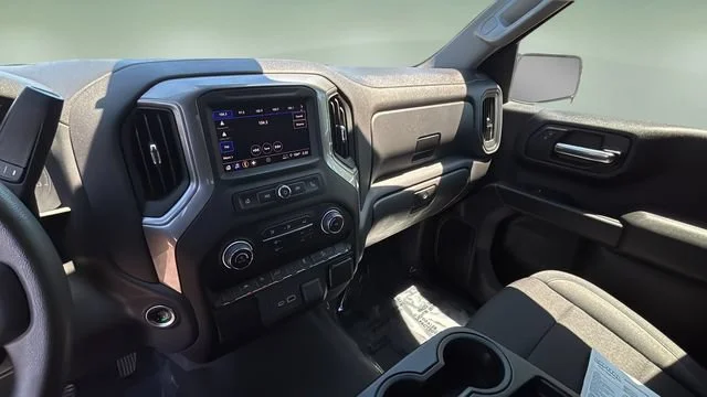 Used 2024 Summit White Chevrolet Custom Trail Boss image 24