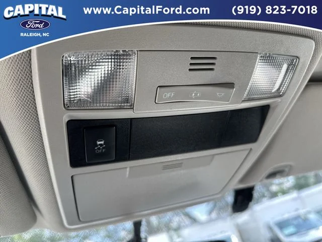 Used 2016 Gray Toyota SR5 image 31