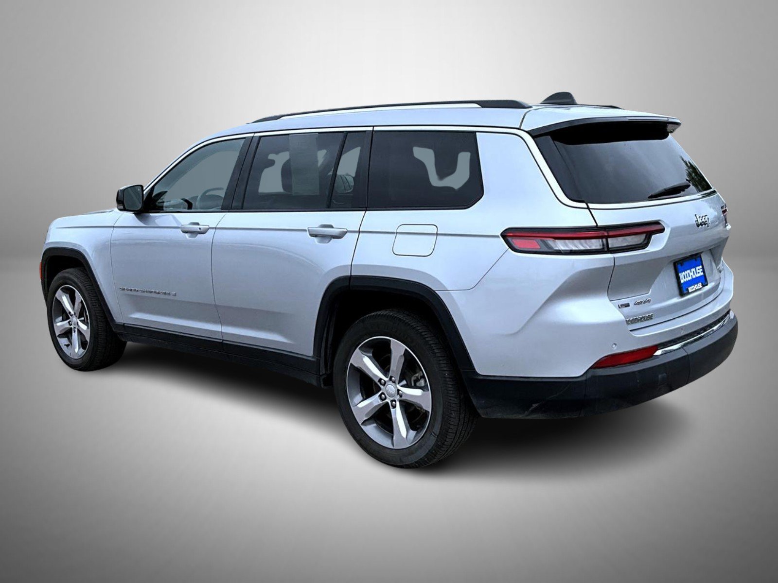 Used 2021 Silver Jeep Limited image 7