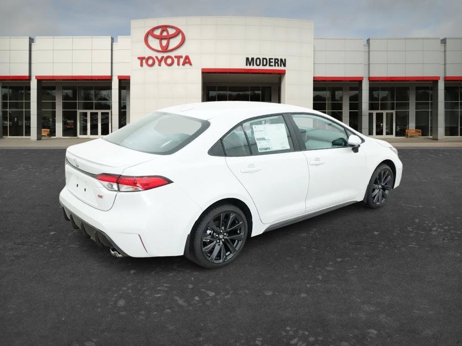 New 2027 Wind Chill Pearl Toyota SE image 9