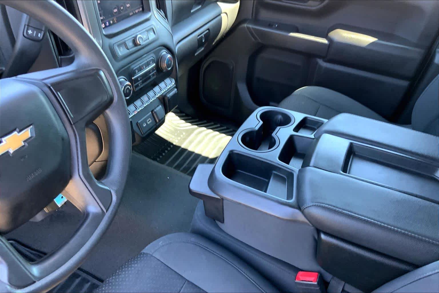 Used 2021 Northsky Blue Metallic Chevrolet Custom image 16