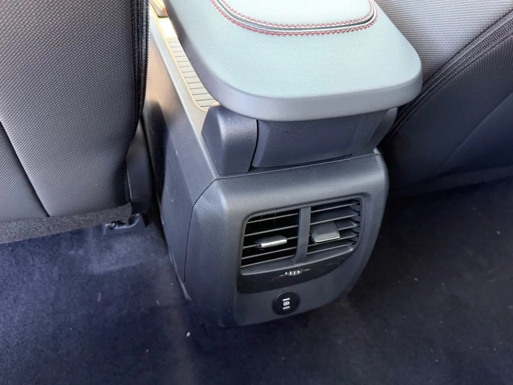 New 2026 Glacier Gray Metallic Tri-coat Ford Premium image 17
