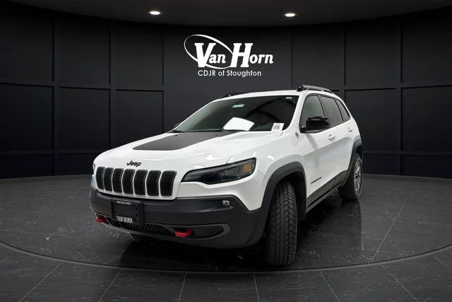 Used 2022 Bright White Clearcoat Jeep Trailhawk image 3