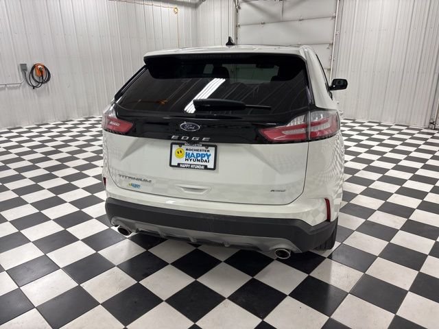 2023 Ford Edge Titanium - Photo 4