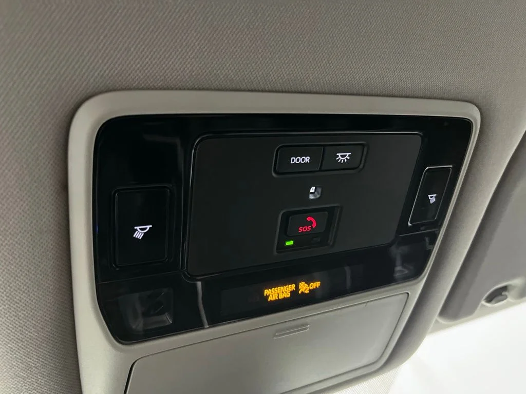 Used 2024 White Toyota XLE image 14
