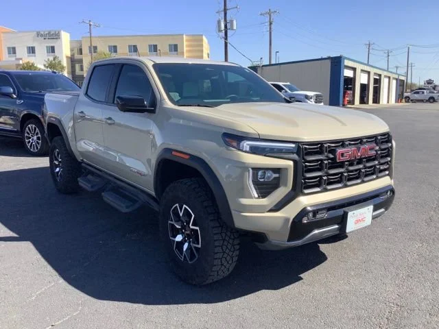 2024 GMC Canyon 4WD AT4X Crew Cab Short Box's photo