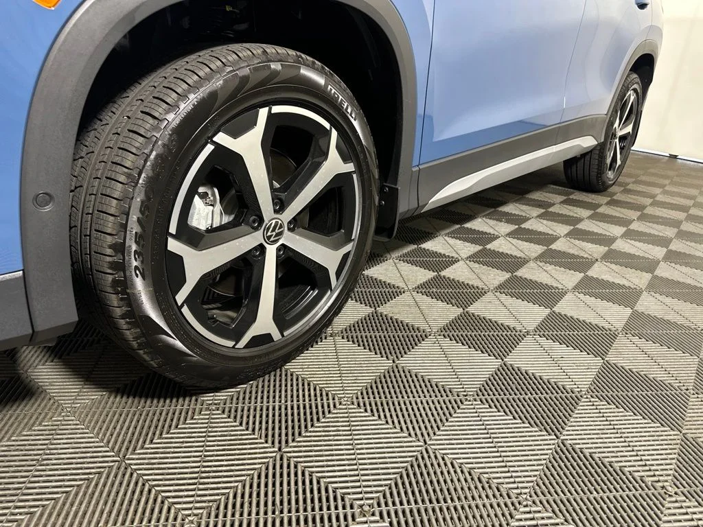 New 2026 Blue Volkswagen 2.0T SE image 26