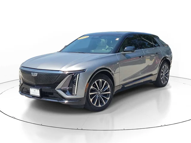 2024 Cadillac LYRIQ Sport 3