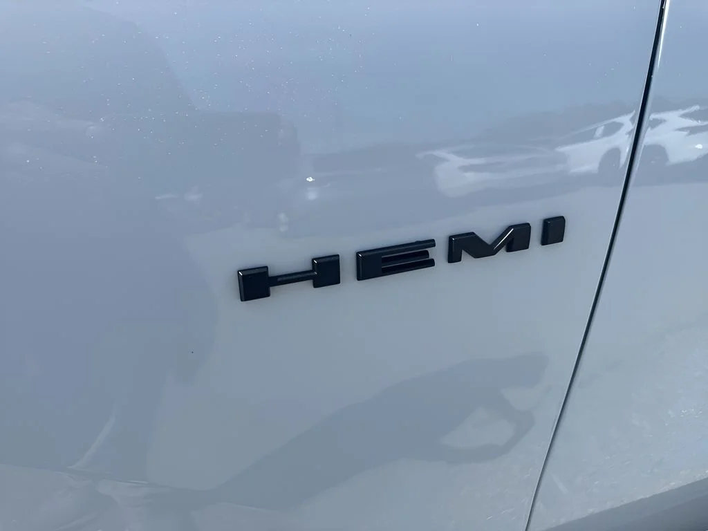 Used 2025 White Dodge R/T Premium image 36