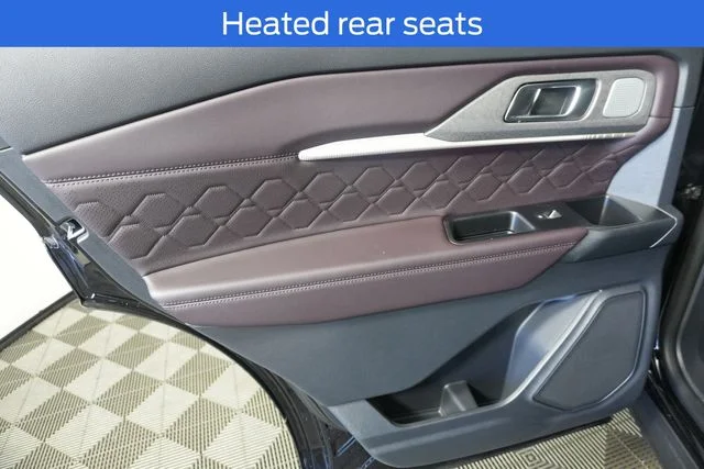 New 2027 Agate Black Metallic Ford Platinum™ image 26