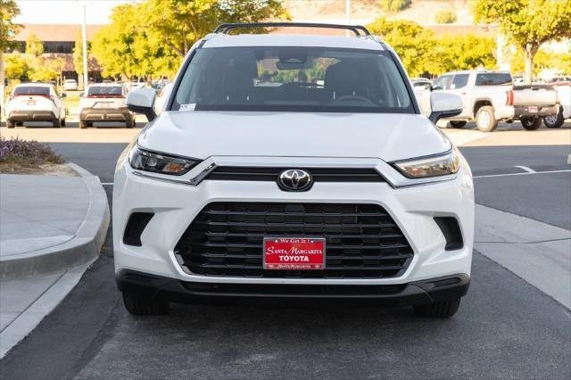 Certified Used 2026 WIND CHILL PEARL Toyota  image 2