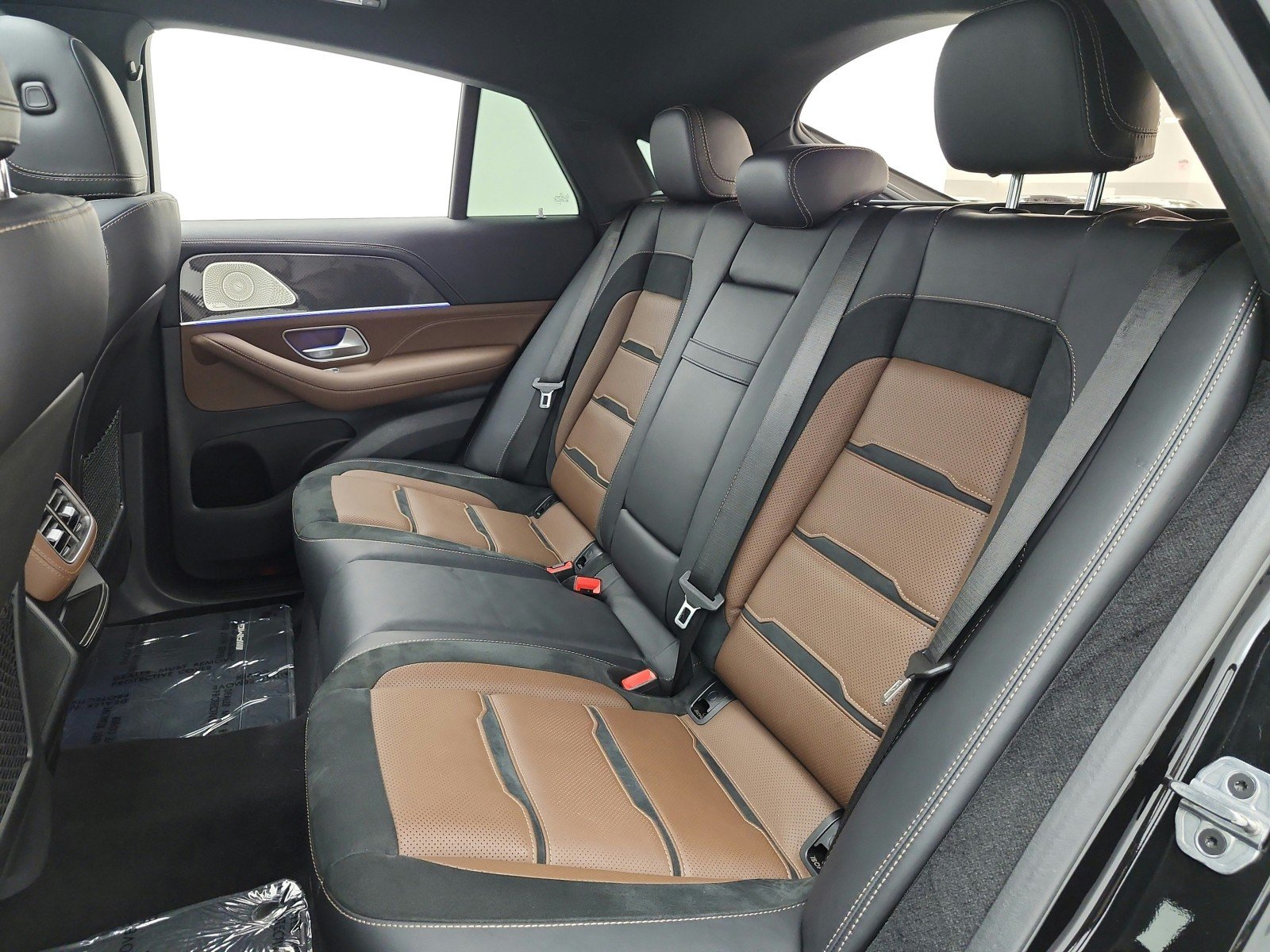 Certified Used 2024 Obsidian Black Metallic Mercedes-Benz AMG® GLE 53 4MATIC+ Coupe image 16