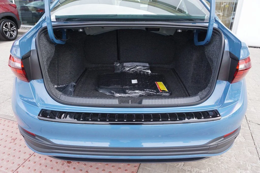 New 2026 Blue Volkswagen 1.5T Sport image 23