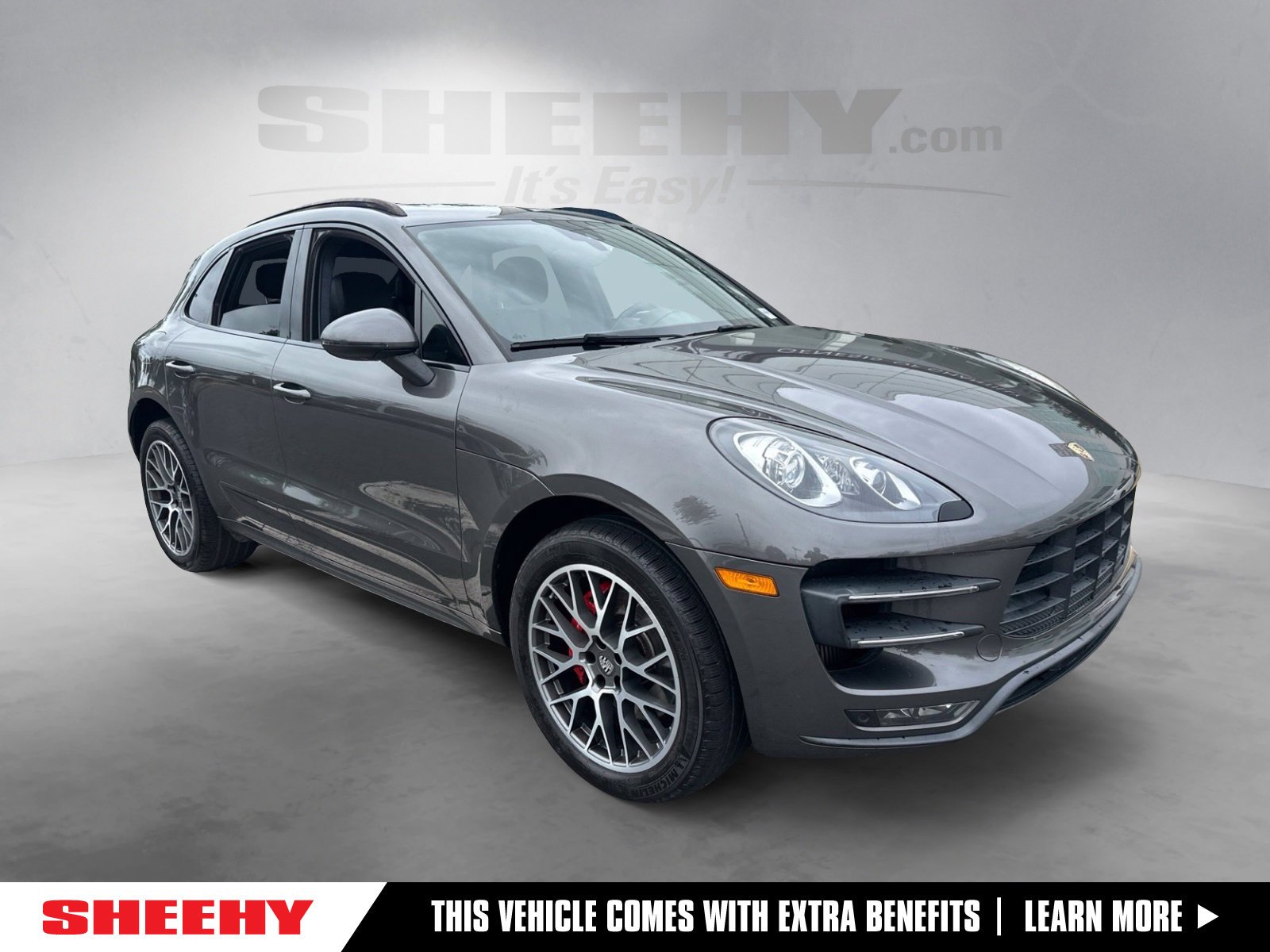 2018 Porsche Macan Turbo