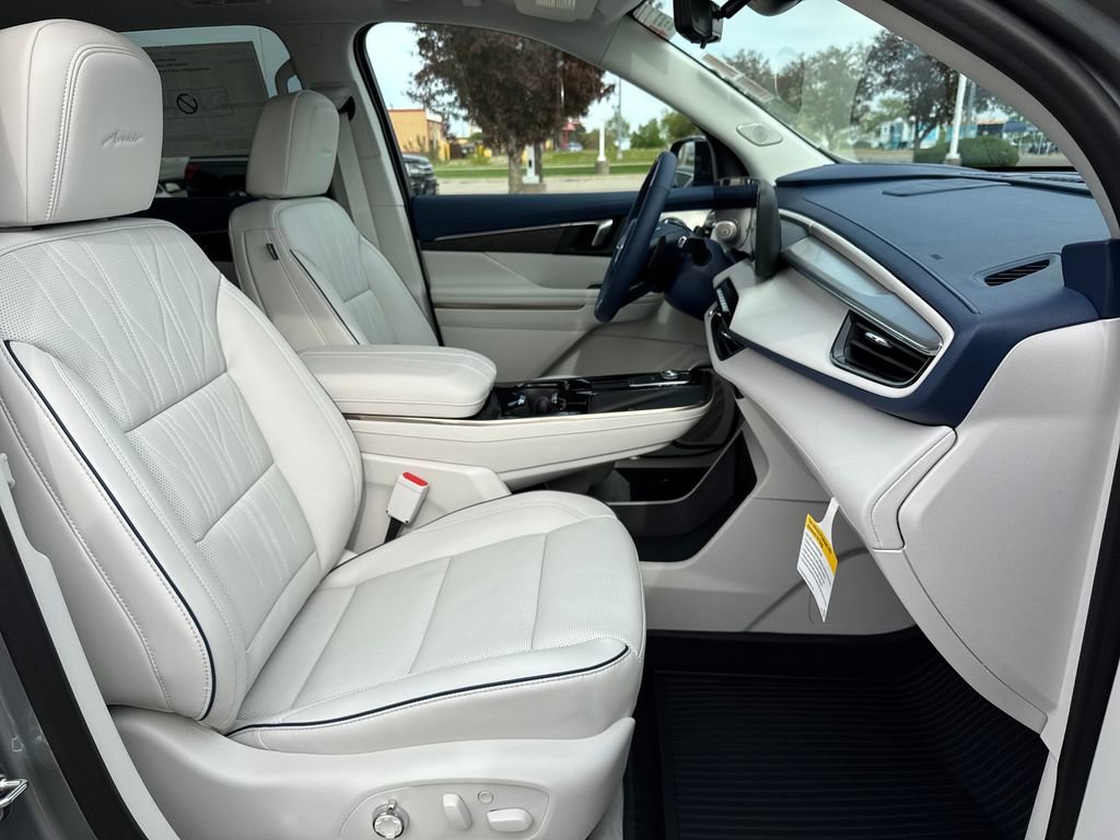 New 2026 Moonstone Gray Metallic Buick Avenir image 47