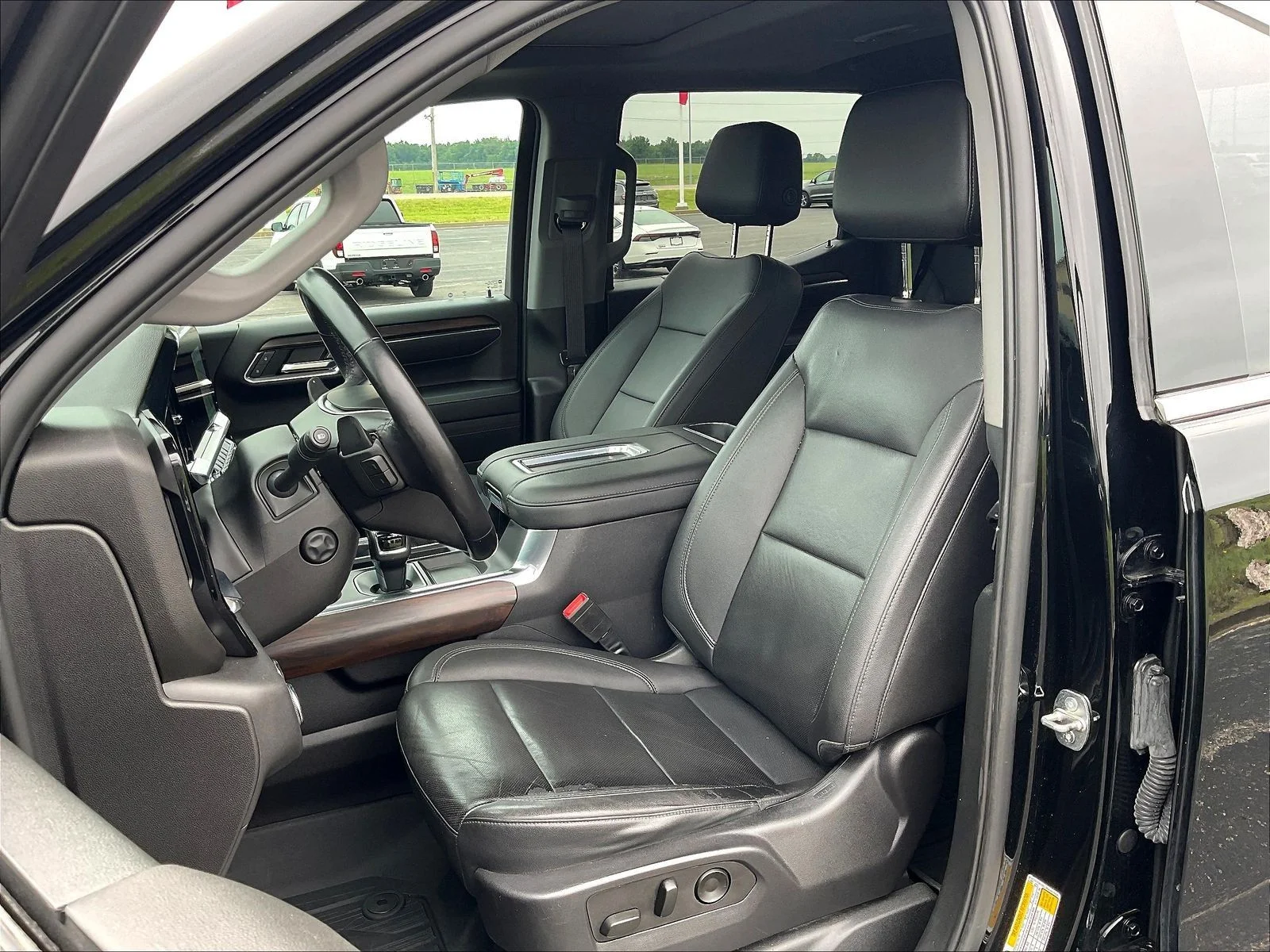 2022 GMC Sierra 1500 SLT - Photo 11
