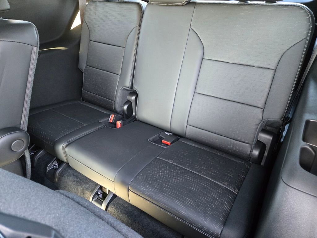2026 Buick Enclave Sport Touring - Photo 10