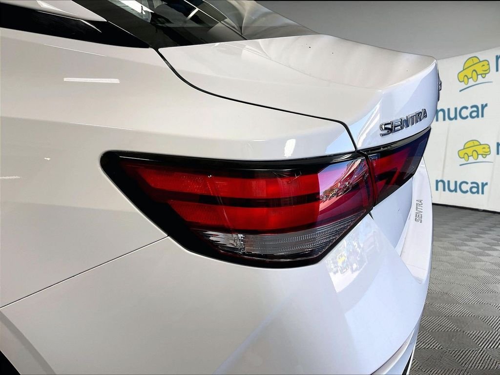 Used 2024 White Nissan SV image 31