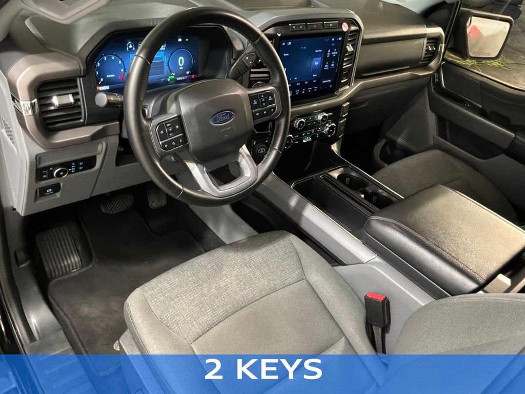 Used 2024 Black Metallic Ford XLT image 17