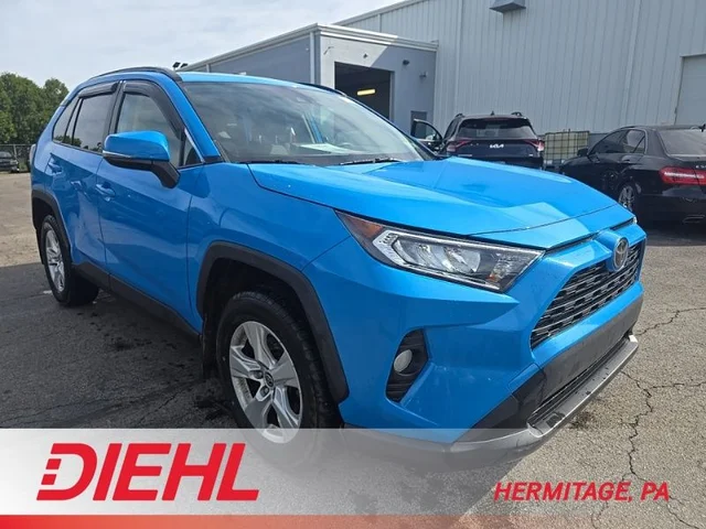 2020 Toyota RAV4 XLE