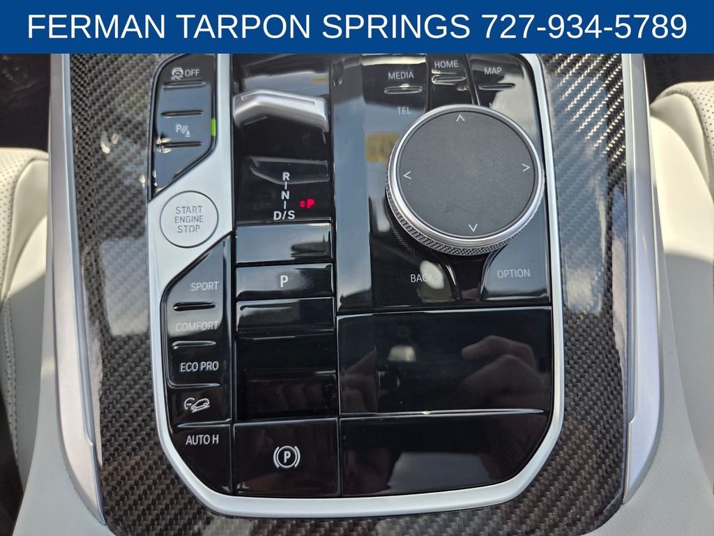 Used 2025 Blue BMW M60i image 27