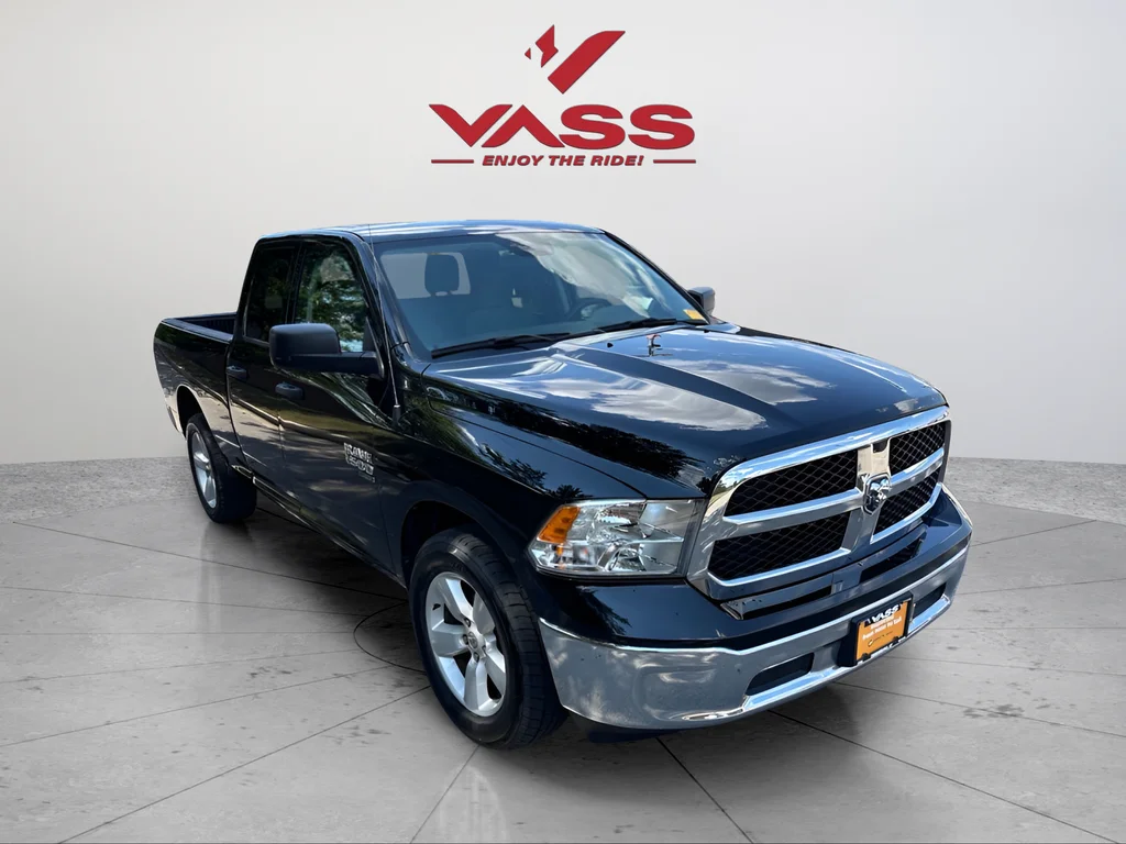 Used 2024 Diamond Black Ram SLT image 7