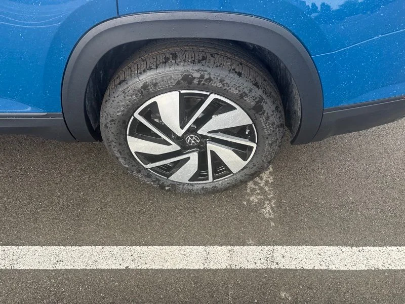 New 2026 Blue Volkswagen 2.0T SE w/Technology image 37