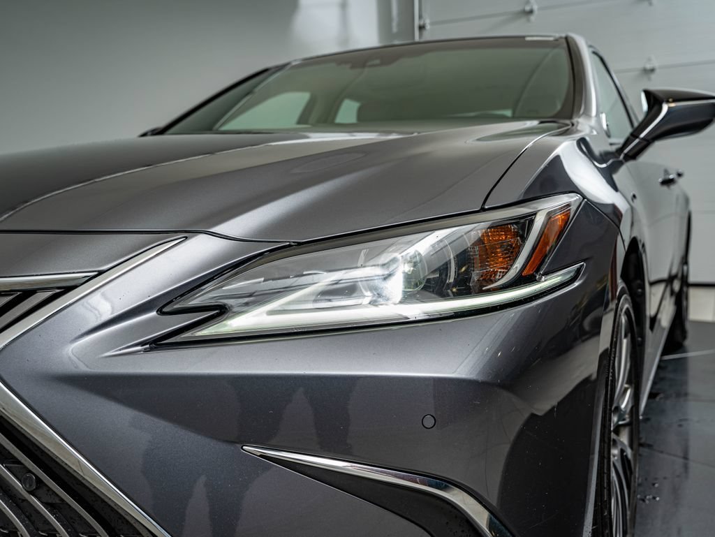 Used 2019 Gray Pearl Lexus 350 image 13
