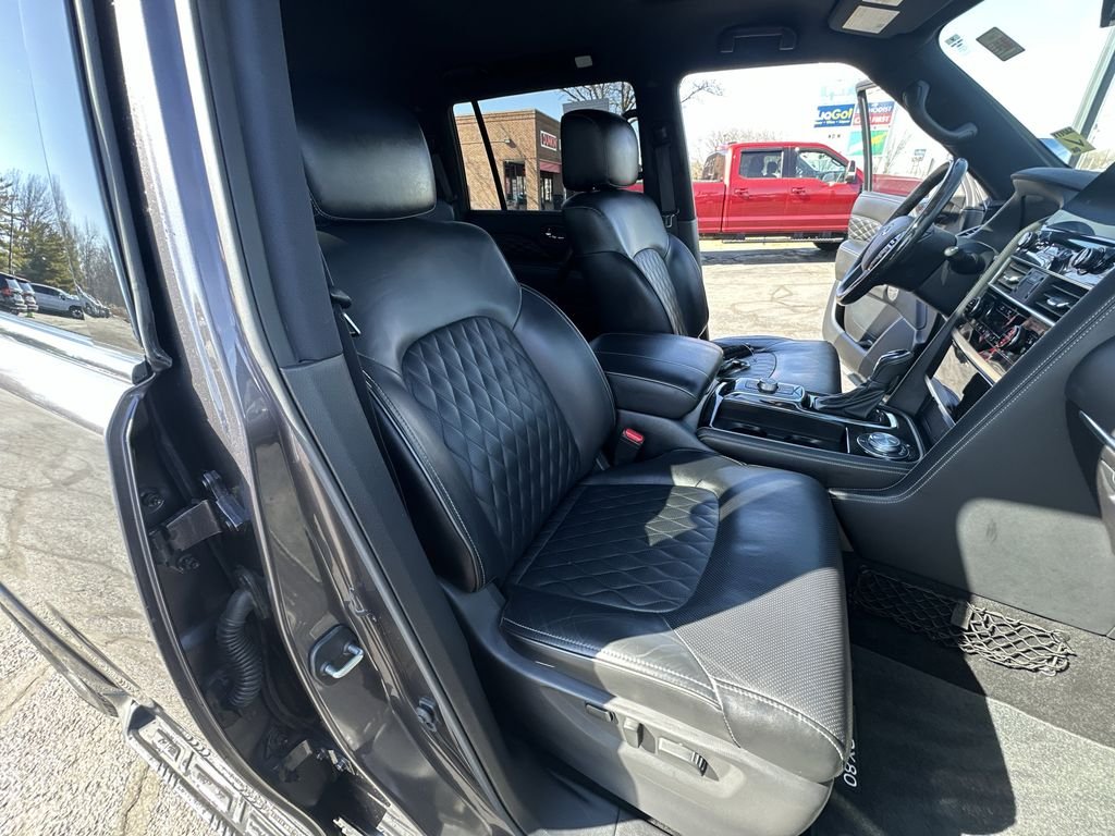 2023 INFINITI QX80 - Image 23