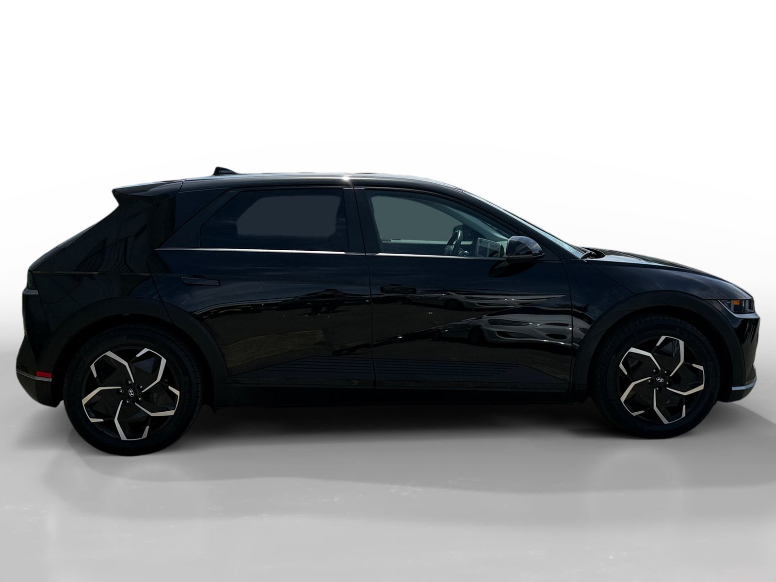 Certified Used 2024 Abyss Black Hyundai SEL image 6