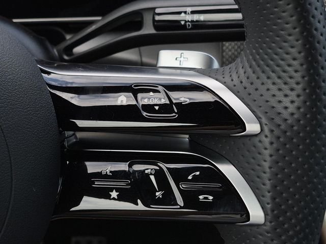 Certified Used 2026 Black Mercedes-Benz GLC 300 image 26