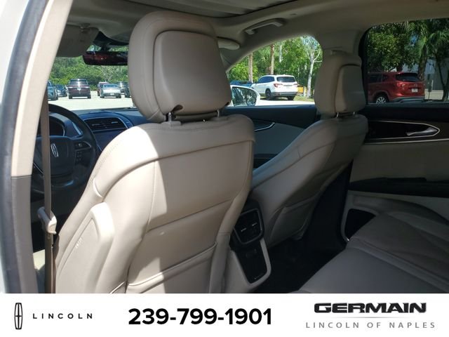 Used 2020 White Lincoln Reserve image 21