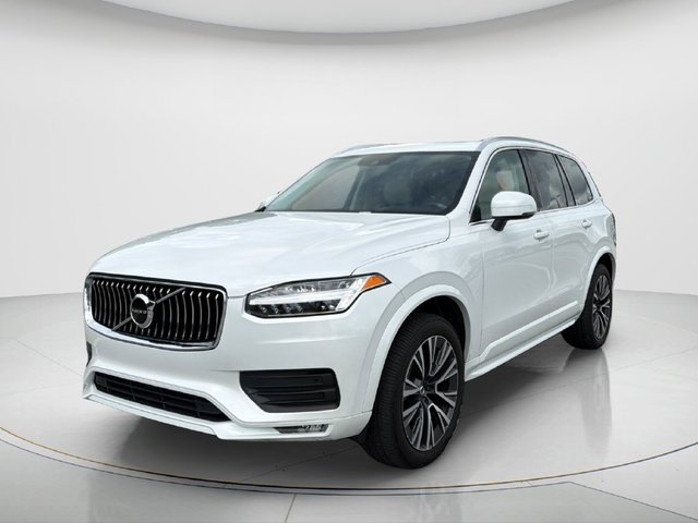 2022 Volvo XC90 T5 Momentum