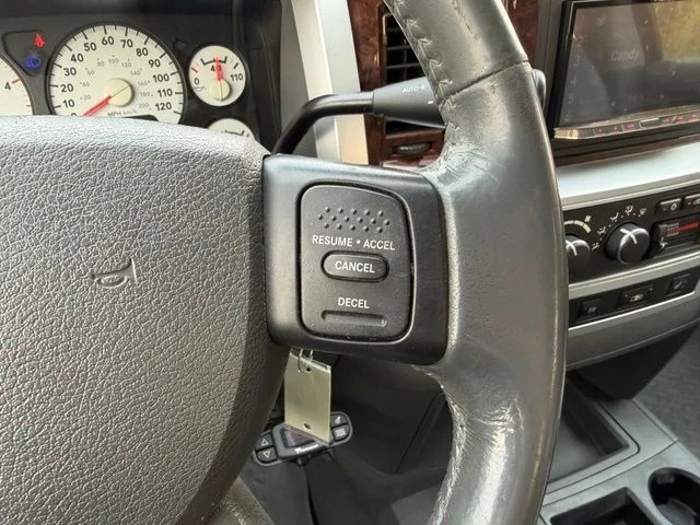 Used 2008 Red Dodge Laramie image 21